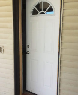 Installing a new door on existing old jamb